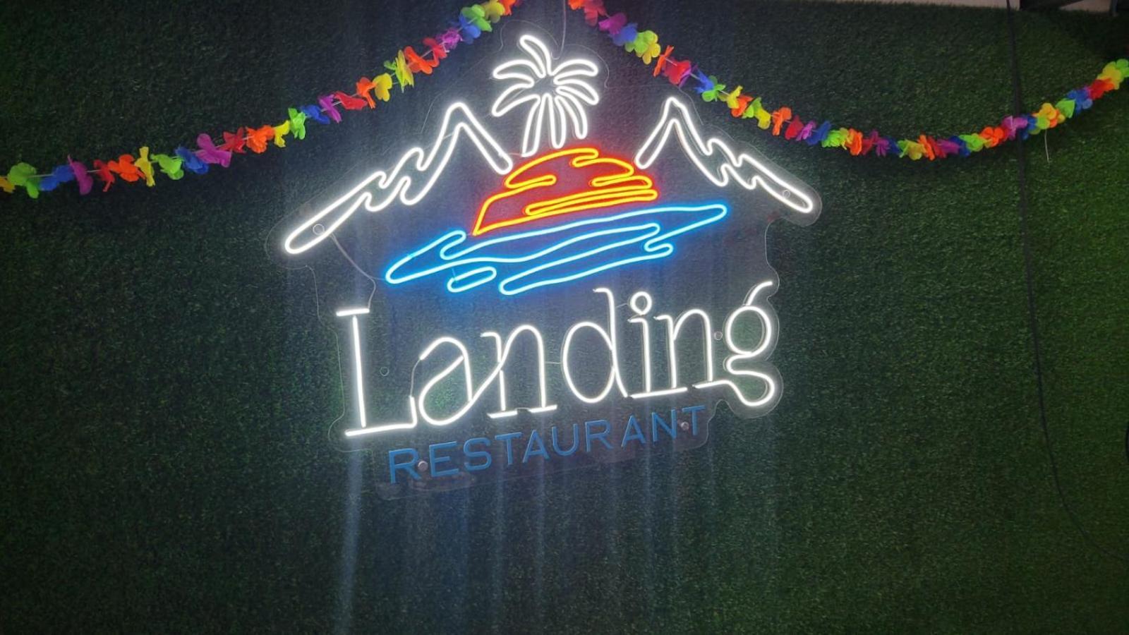 The Landing Hotel And Restaurant Moyogalpa Exterior photo